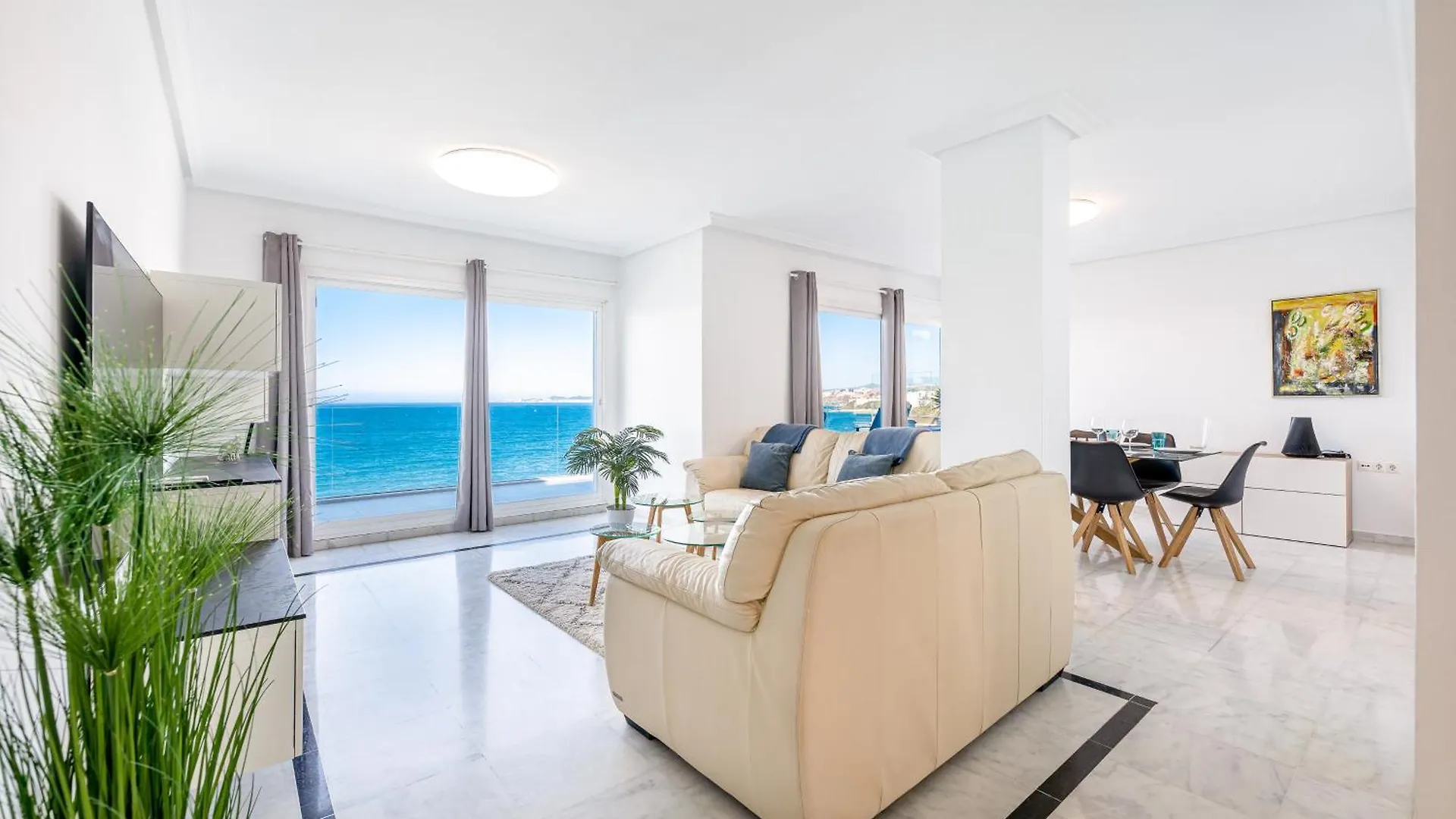 Keywise Beachhouse Oceanblue Benalmádena Apartment